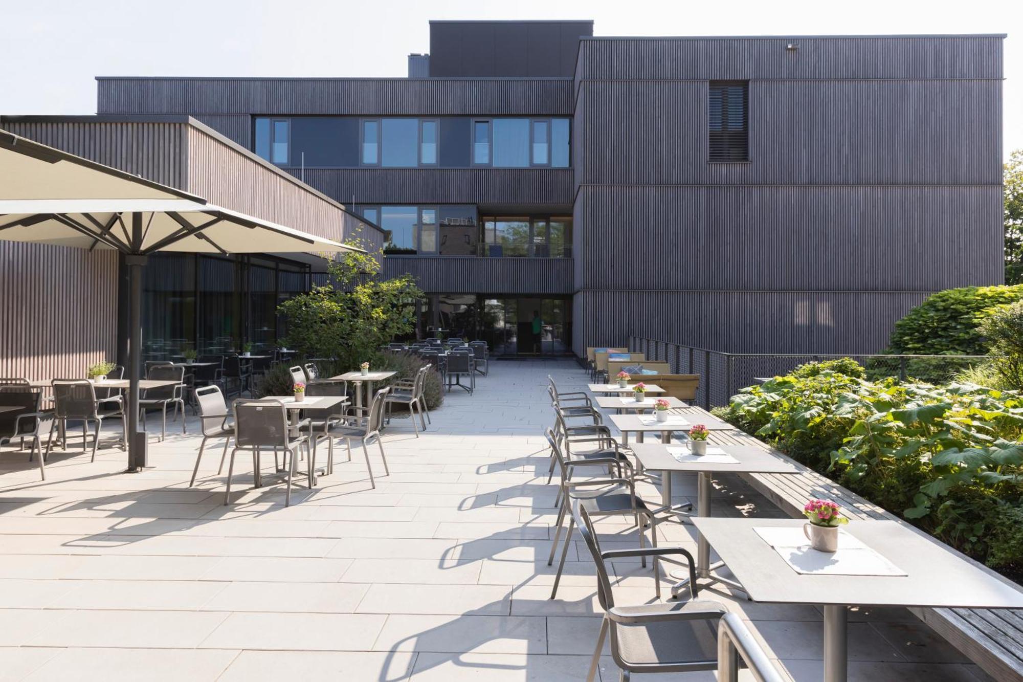 4 Familienhotels nahe der Pauluskirche Friedrichshafen