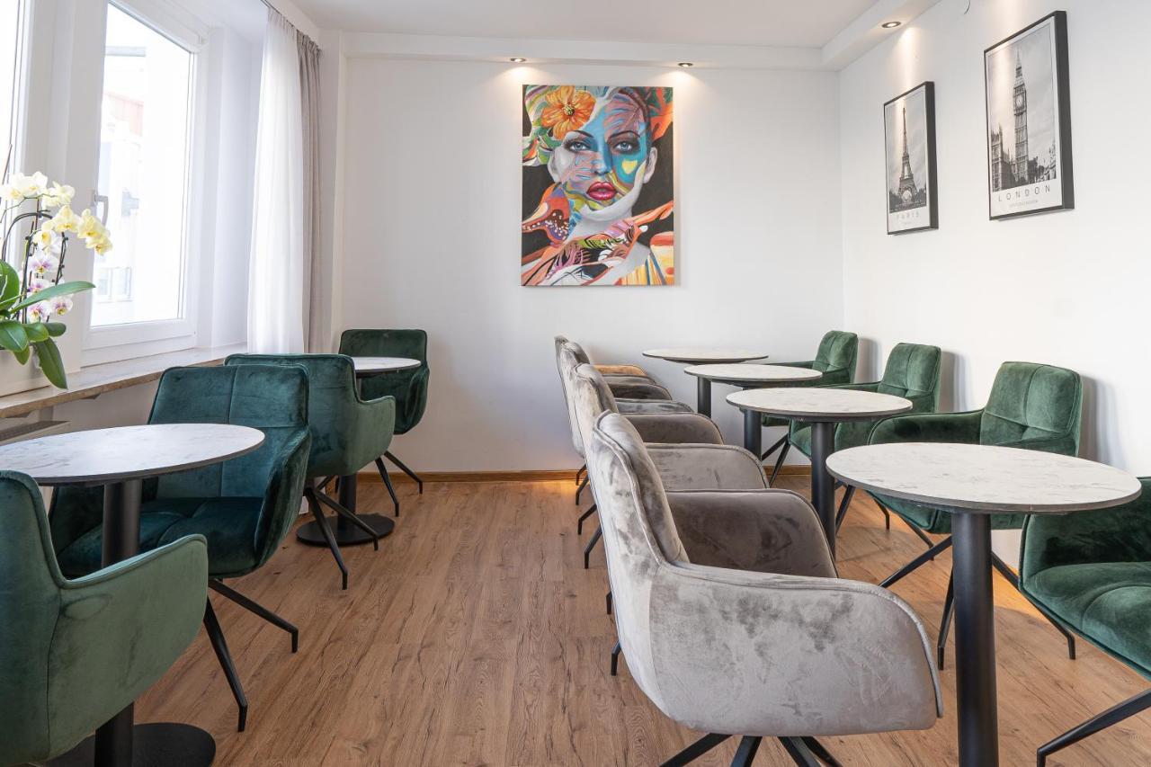 Günstig Übernachten: 8 Budget-Hotels an der Romantischen Straße